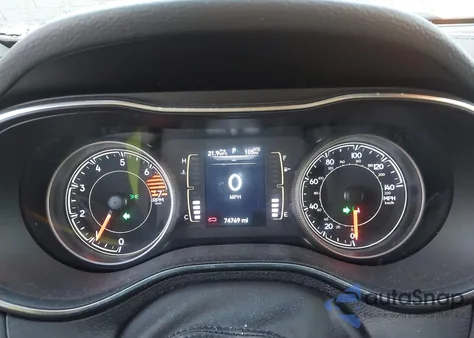 2019 Jeep Cherokee Latitude Plus 4X4 from USA, damaged, VIN 1C4PJMLB7KD414839